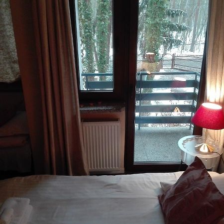 勒马丁别墅旅馆 孔斯坦杰那 外观 照片